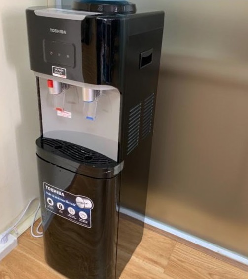 sua-cay-nuoc-nong-lanh-thanh-tri-2