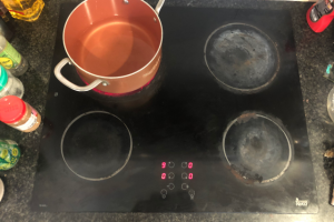 sua-bep-tu-tai-mai-dong