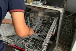 sua-may-rua-bat-tai-thuong-thanh-1