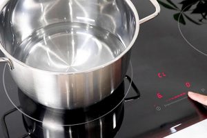 sua-bep-tu-tai-tran-phu